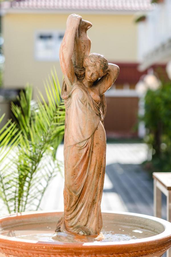 Winzerhotel Gumpoldskirchen Dış mekan fotoğraf